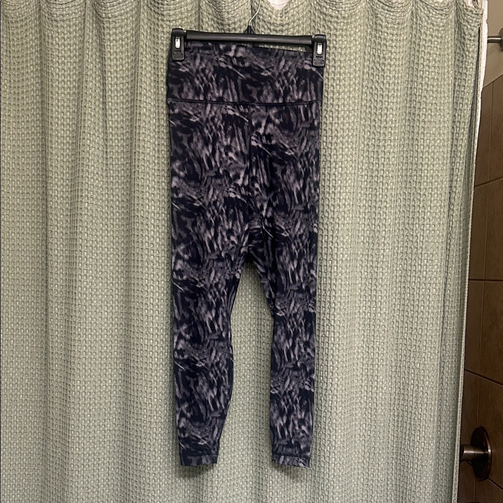 90 Degree by Reflex Gray Cropped Leggings Womens